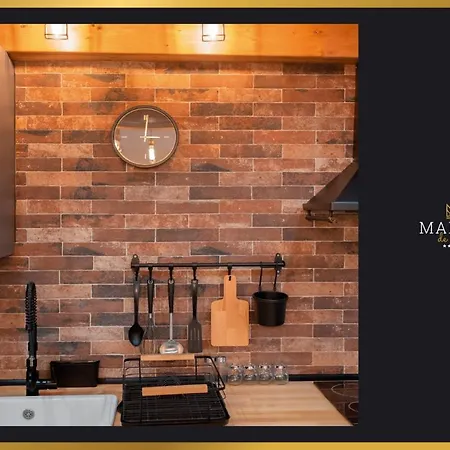 Maison De Luxx A2 *